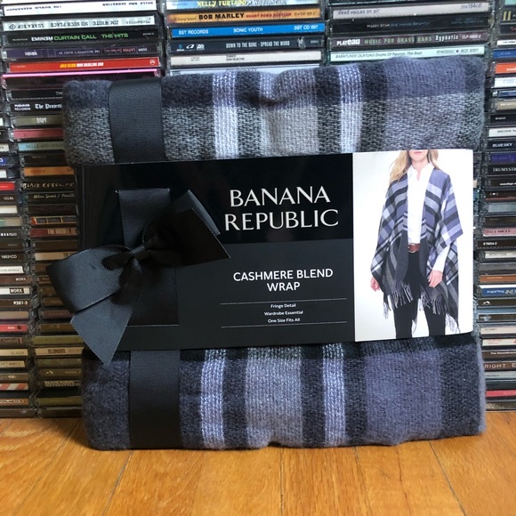 Banana Republic Cashmere Blend Wrap - Picture 2 of 6